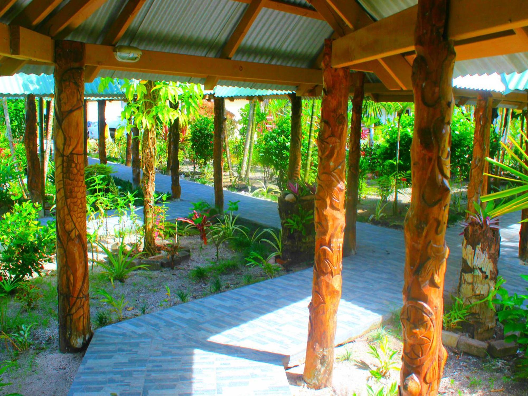 Le Uaina Beach Resort Faleapuna Dış mekan fotoğraf