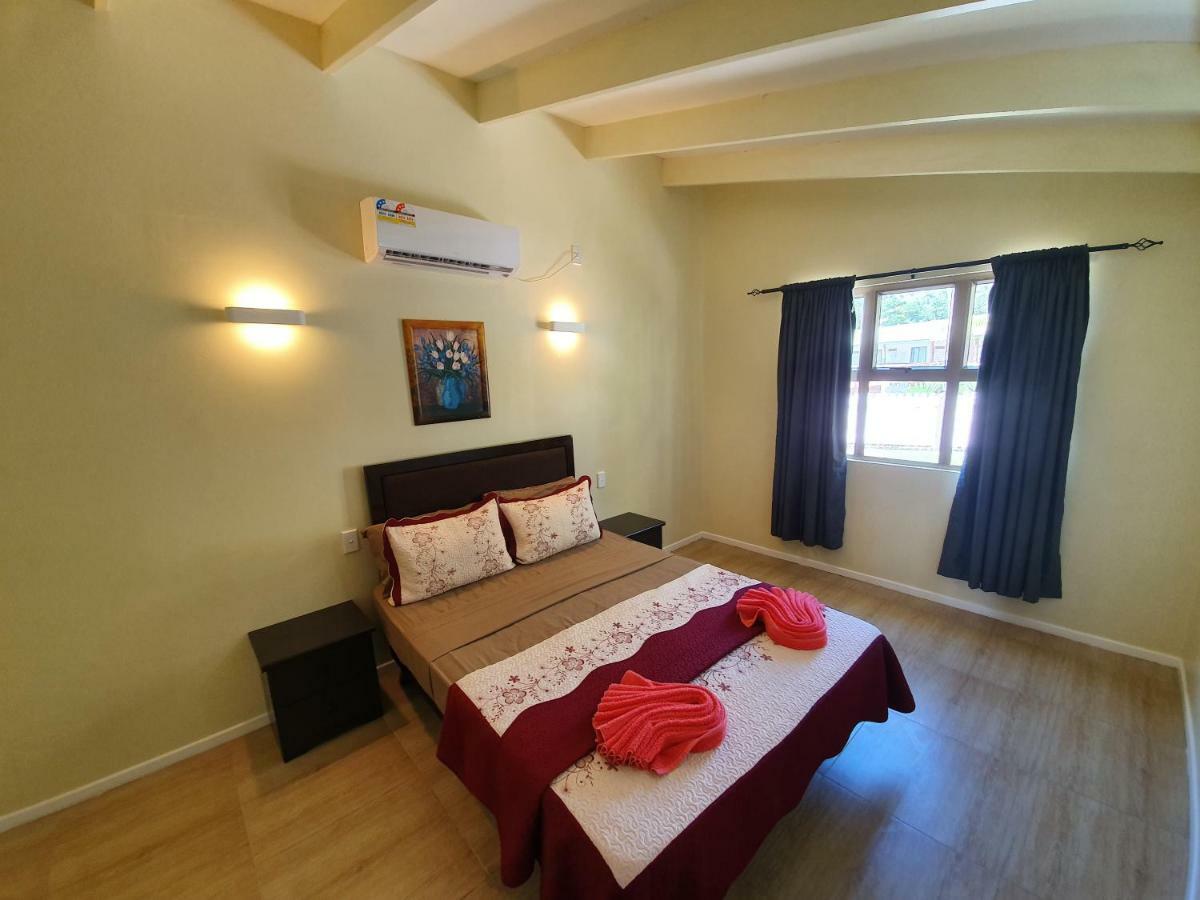 Le Uaina Beach Resort Faleapuna Dış mekan fotoğraf